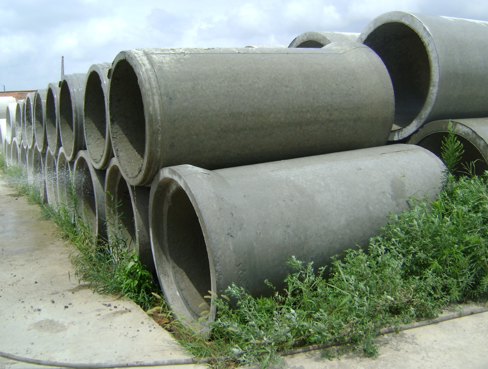 承插式混泥土排水管(300毫米---1500毫米)